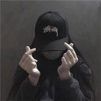 裘毅偉