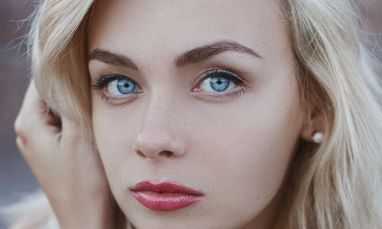 成都知名整形醫(yī)生李烈教你輕松擁有魅力豐滿胸部！