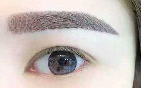 來看看巴中市人民醫(yī)院口腔科怎么樣？牙種植費用對照表解讀！