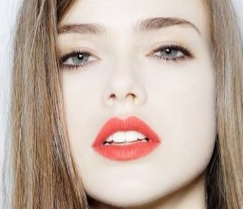 看看這位醫(yī)生案例，幫你輕松擁有美麗雙眼皮！