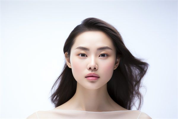 廈門薇格整形門診玻尿酸墊眉弓