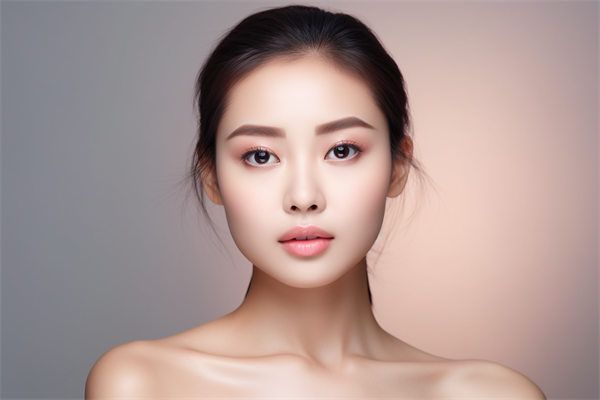 果酸煥膚全攻略：價格、適合人群、注意事項詳解