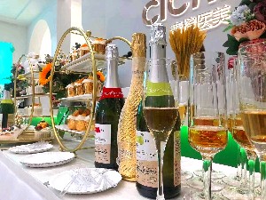 襄陽青果青橙醫(yī)療美容診所 襄陽青果青橙醫(yī)療美容診所