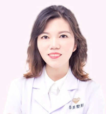 嚴玲