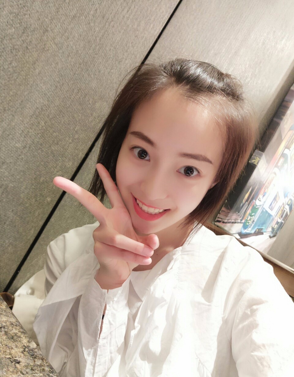 重慶樂樂欣口腔趙麗麗醫(yī)生做冷光美白效果怎么樣？附冷光美白效果對比圖