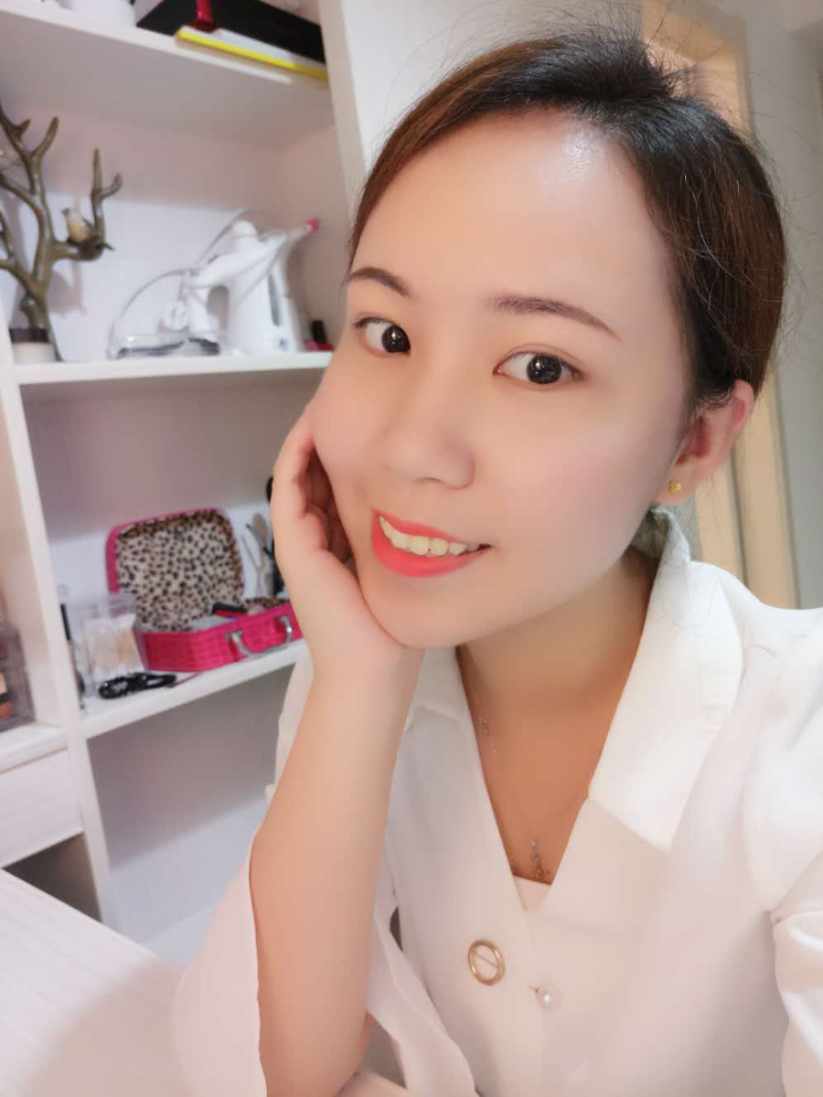 杭州國(guó)雅口腔醫(yī)院張虹醫(yī)生做冷光美白效果怎么樣？附冷光美白案例效果對(duì)比圖