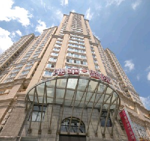 上海港華整形醫(yī)院面部填充怎么樣？手術(shù)疼嗎？