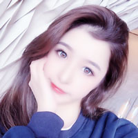 溫依娜
