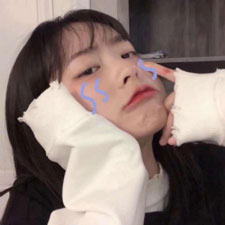 嚴(yán)梓薇
