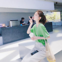 鄒馥馨