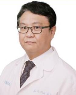 樸在久