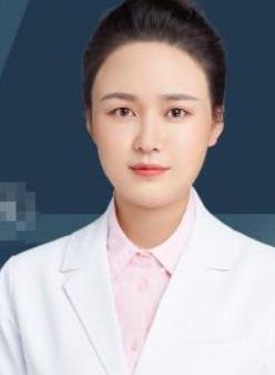 李靈