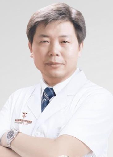 鄧裴