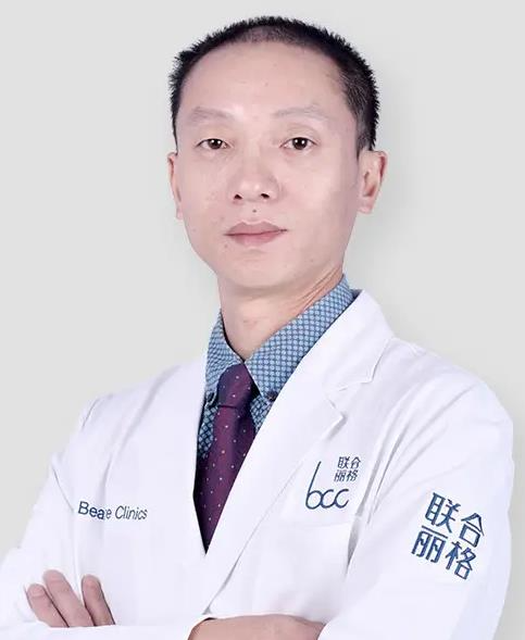 吳焱秋