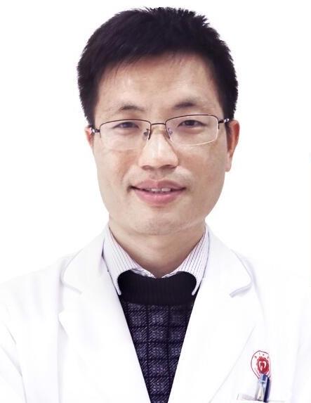 何錦泉