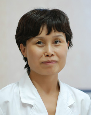 李艷霞