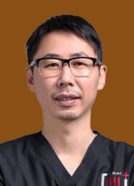 謝燕峰