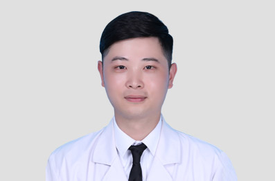 張鵬.jpg
