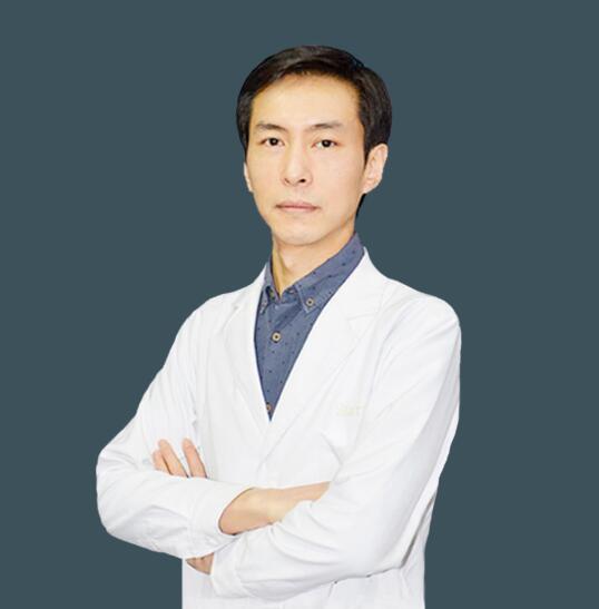 武承興