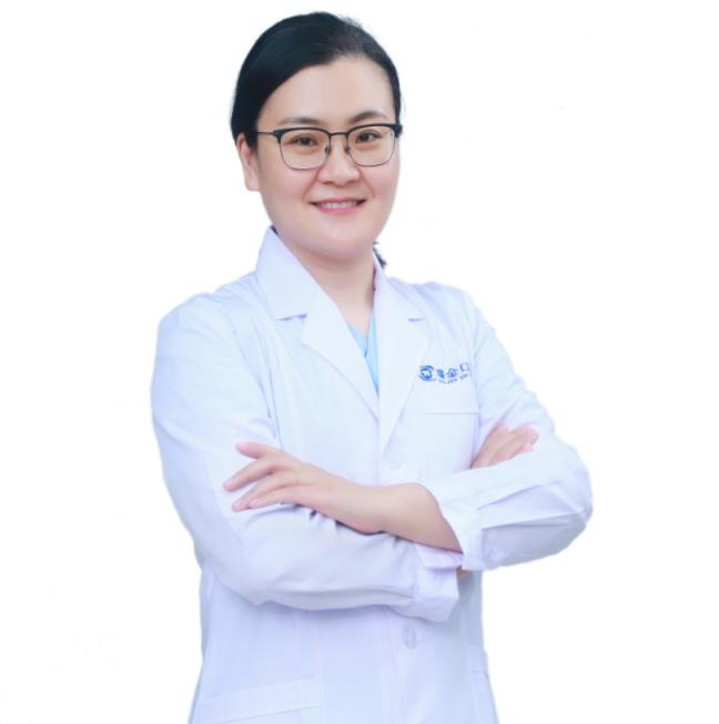 王雅潔