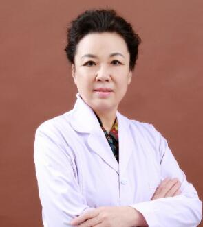 李穎.jpg