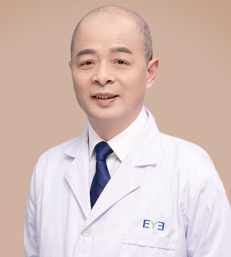 陳自新