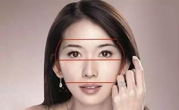天生顴骨寬怎么辦？顴骨內(nèi)推整形手術(shù)可行嗎？