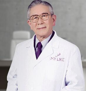 富士森良輔