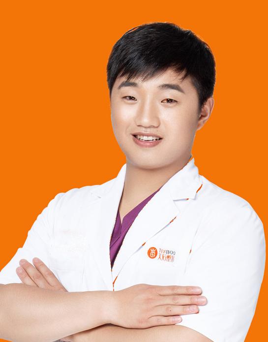 李浩