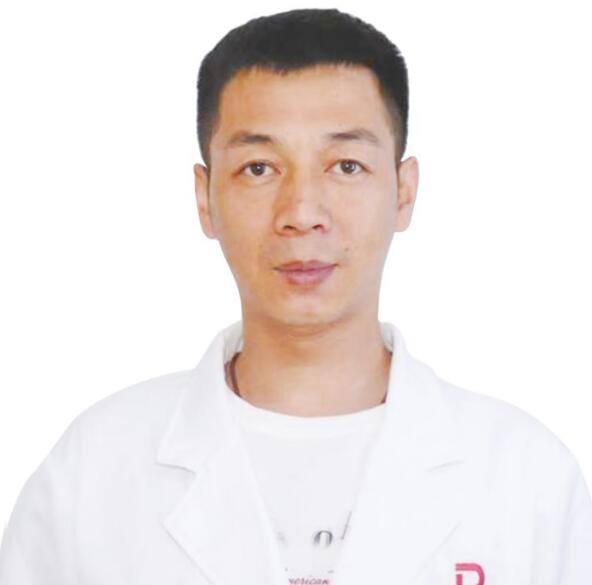 李楠