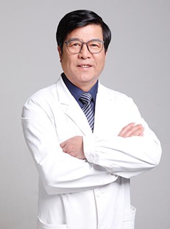馮立哲