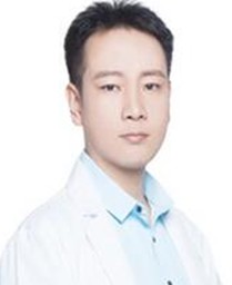 張偉