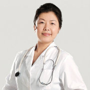 唐小榮