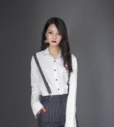李能能
