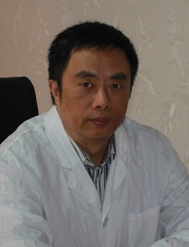 鄒昂