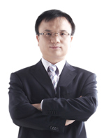 屈新華