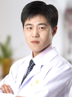 李輝