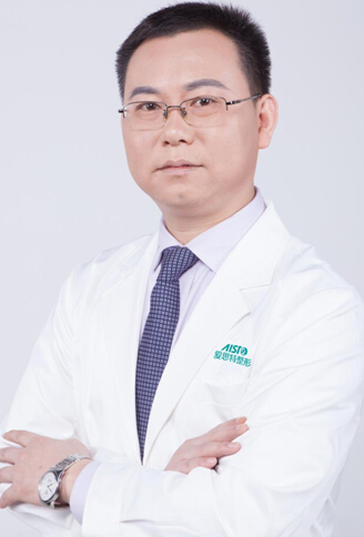 黃健