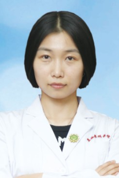 曹靚