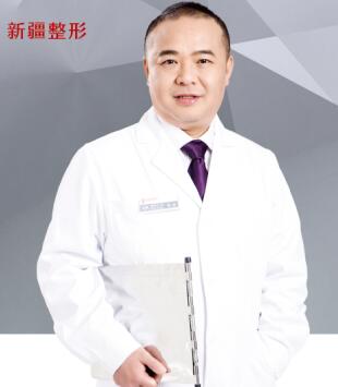 郭堅