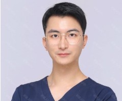 李煒毅